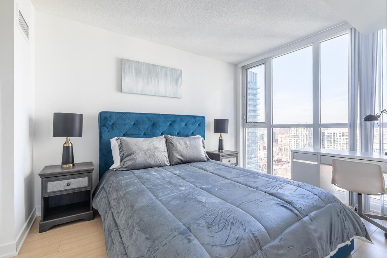 Simply Comfort. Amazing Downtown Apartments Торонто Экстерьер фото